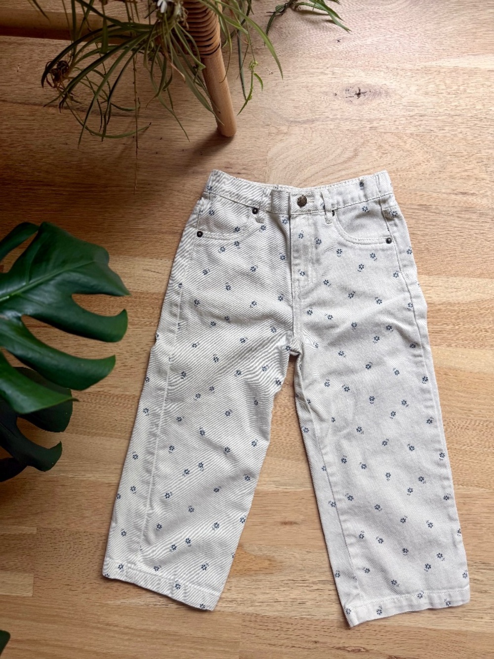 Rylee & Cru straight leg jeans